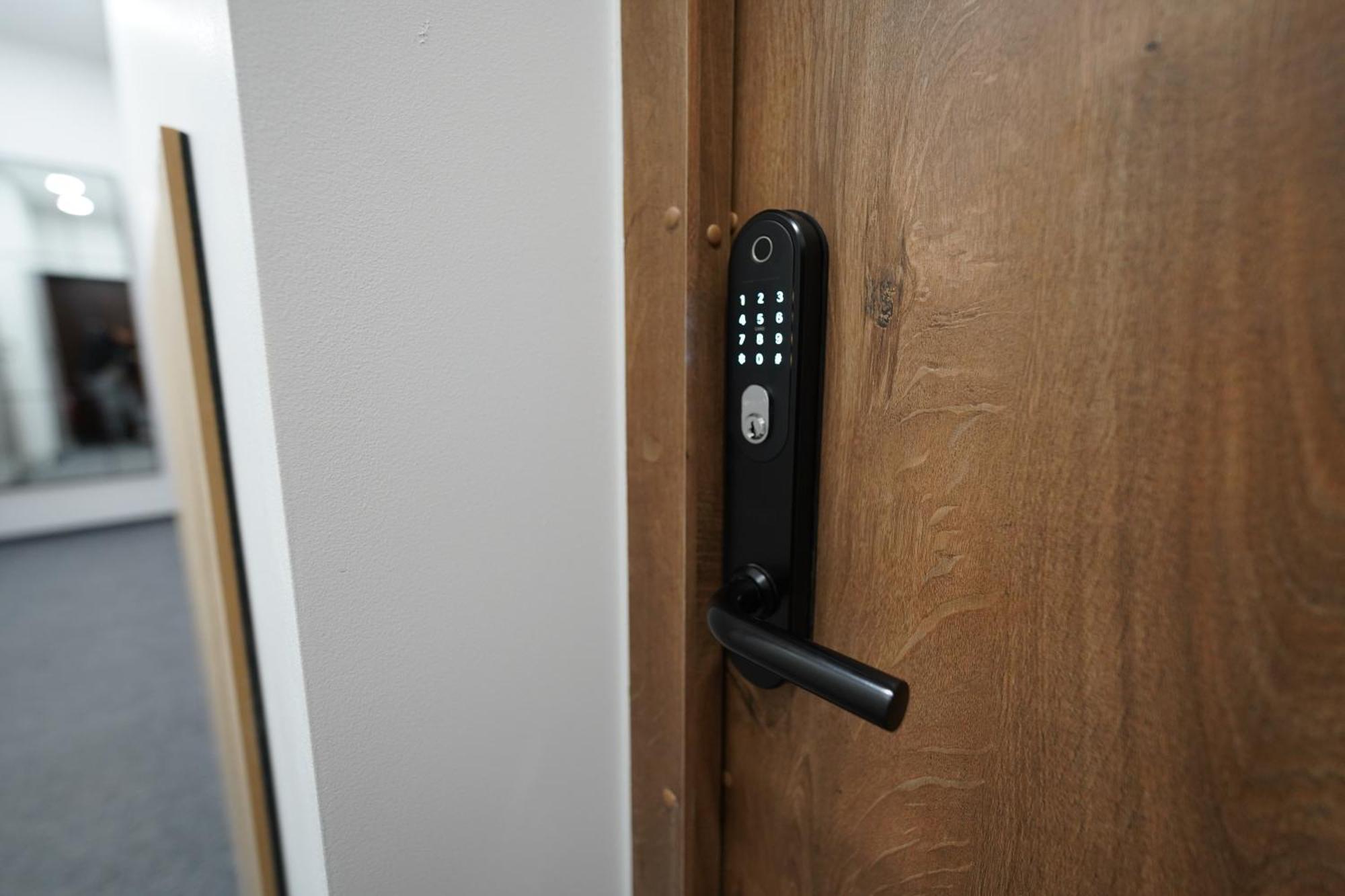 Amber Light Self-Check-In Apartments Kaunas Ngoại thất bức ảnh